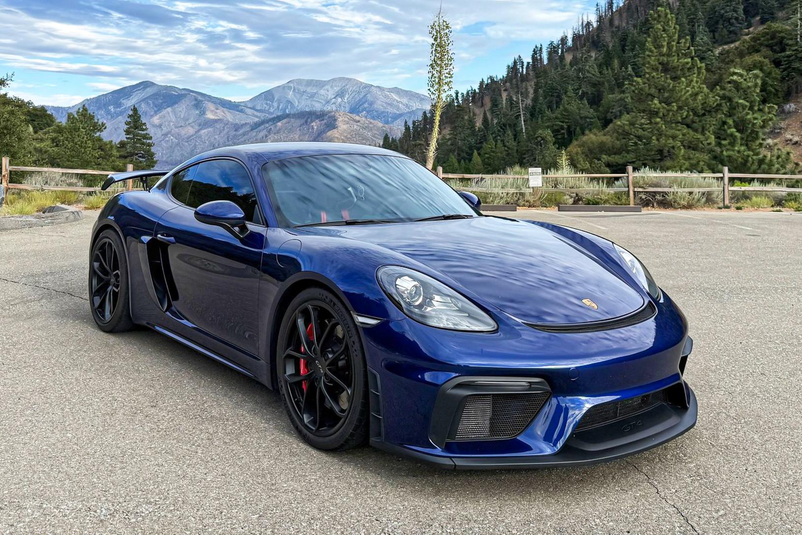 2020 Porsche Cayman GT4