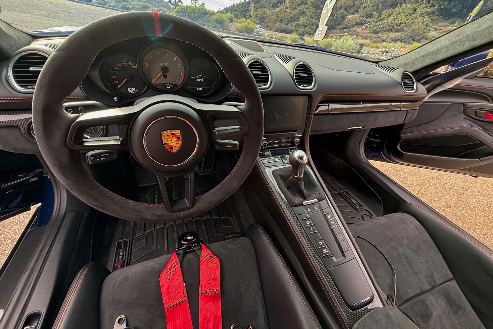 2020 Porsche Cayman GT4
