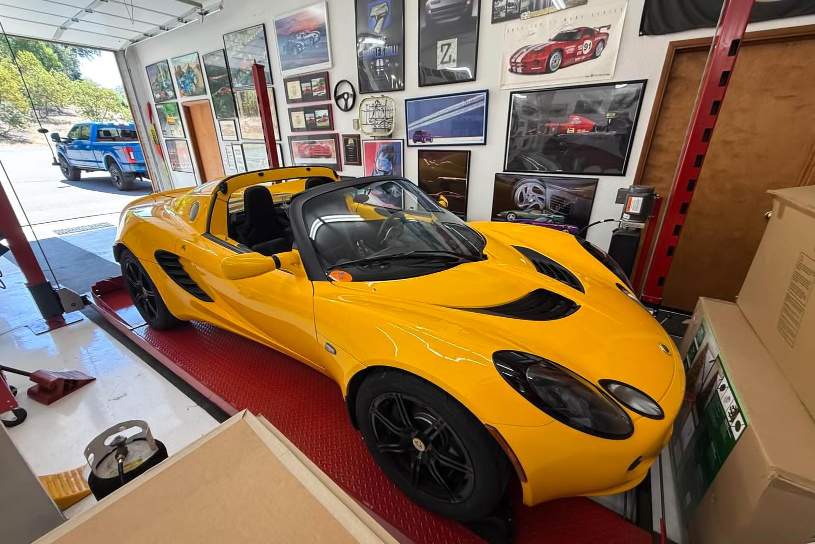 2005 Lotus Elise