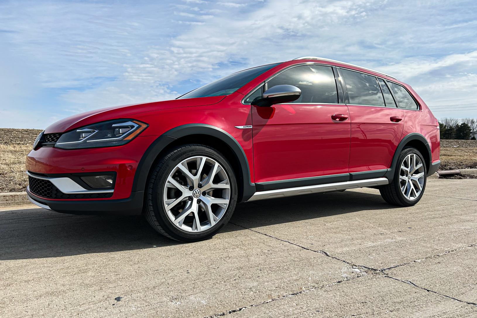 2019 VW Alltrack SE