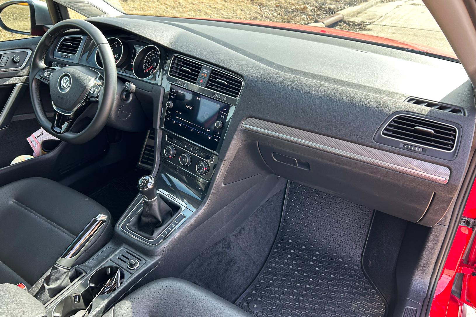 2019 VW Alltrack SE