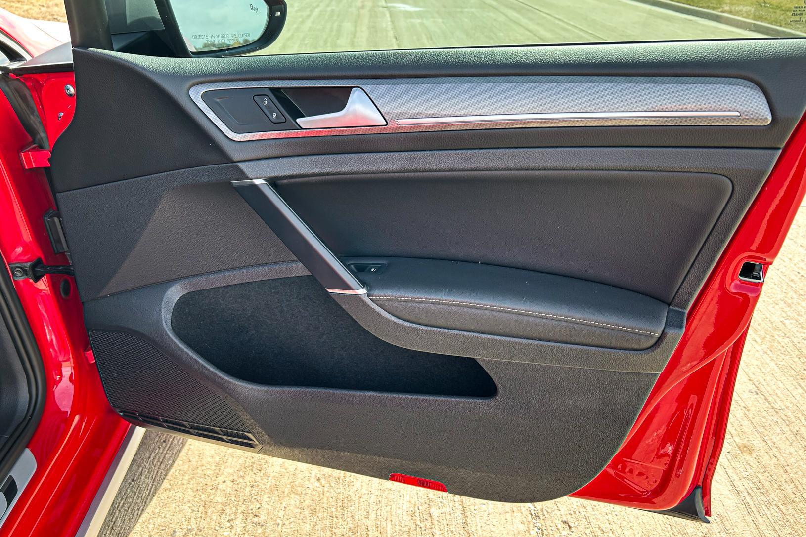 2019 VW Alltrack SE