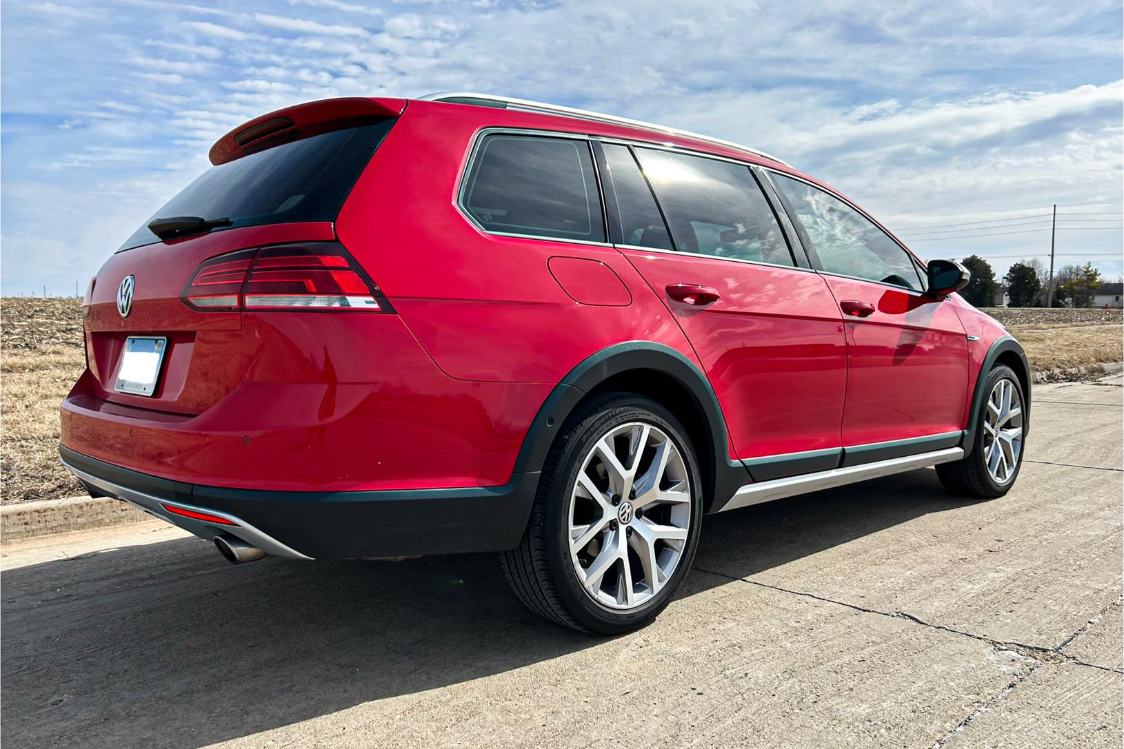2019 VW Alltrack SE