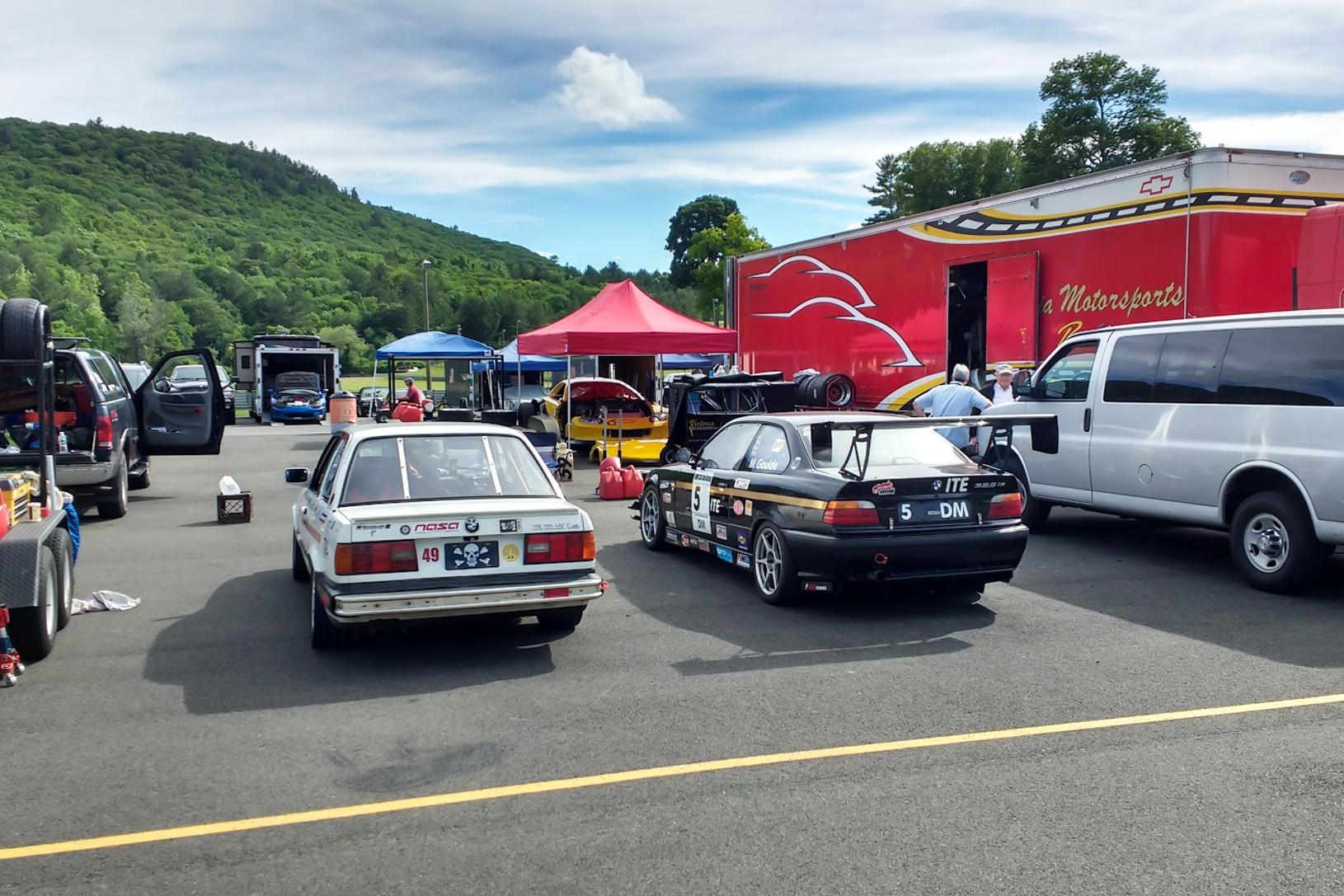 1988 BMW 325iS 'Track Car'