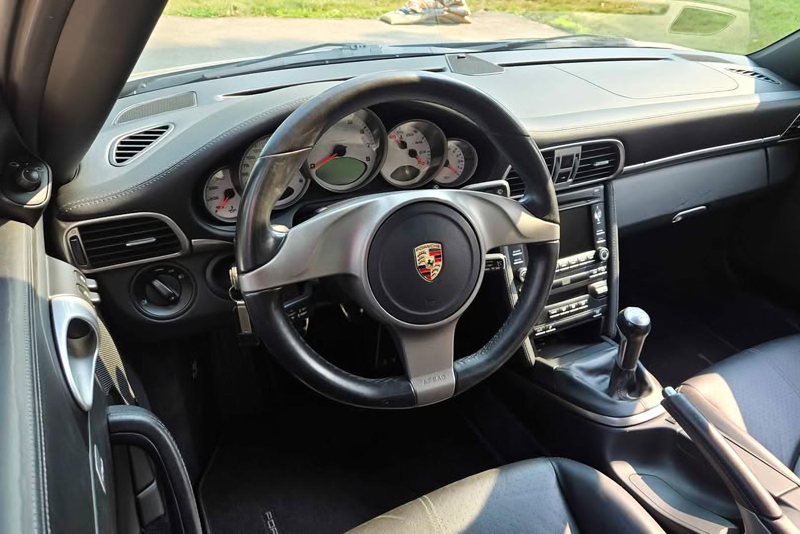 2010 Porsche 911 4S
