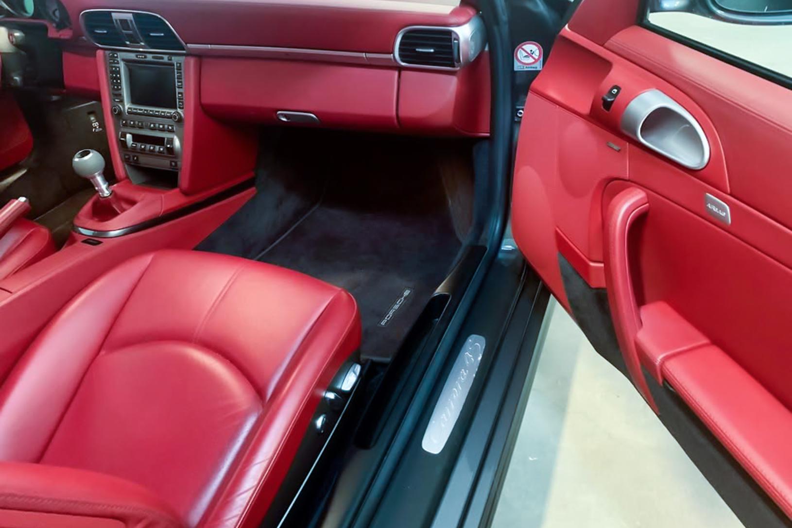 2008 Porsche 911 4S