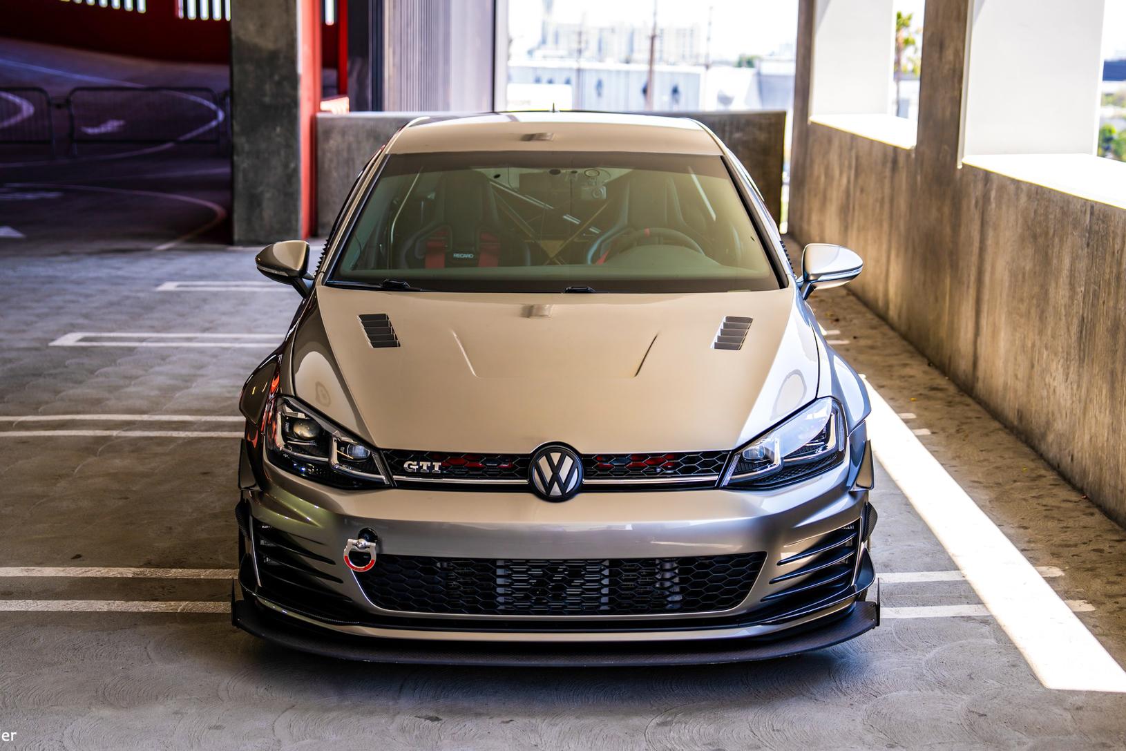 2017 VW Golf GTI
