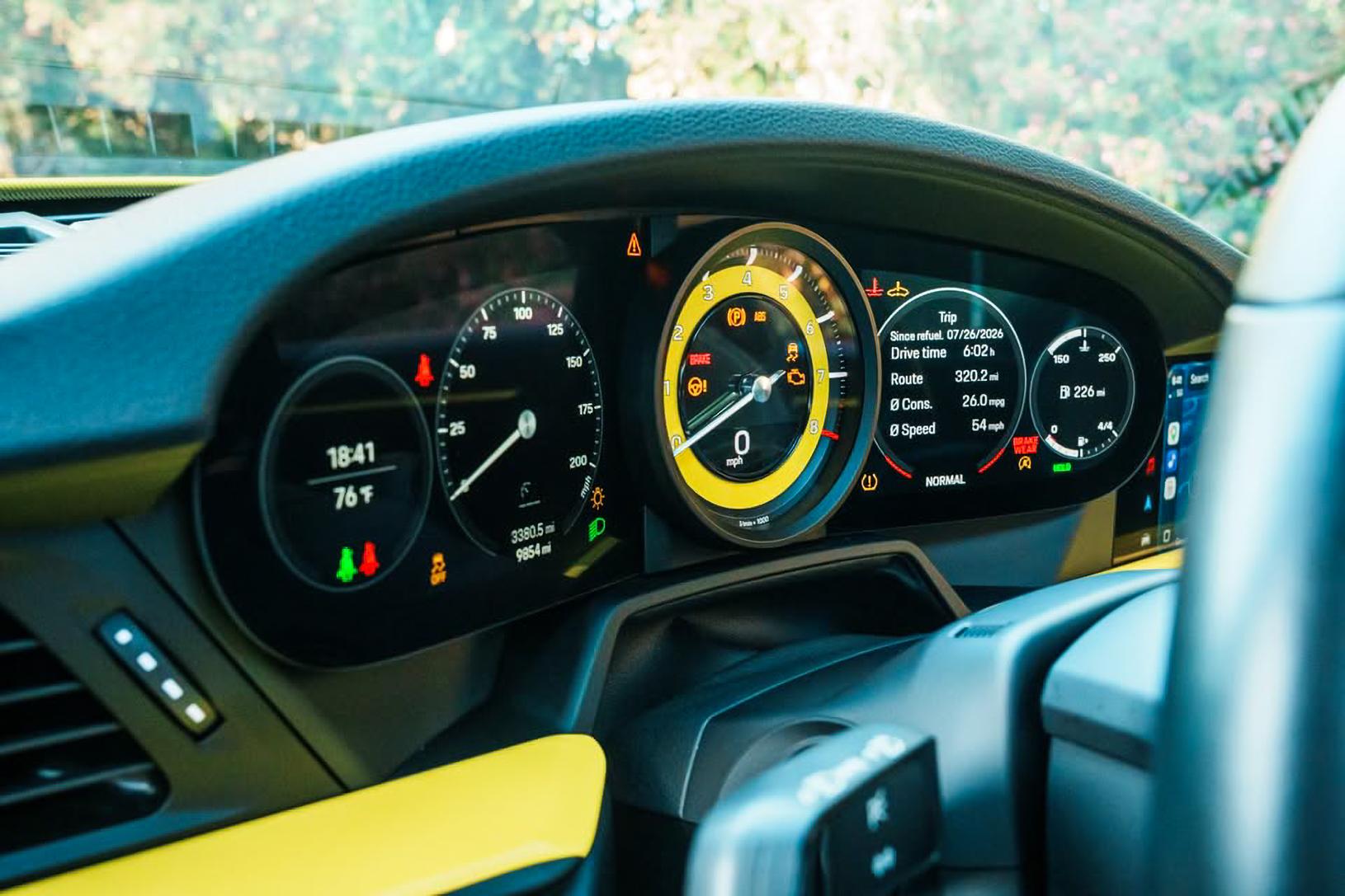 2023 Porsche 911 T
