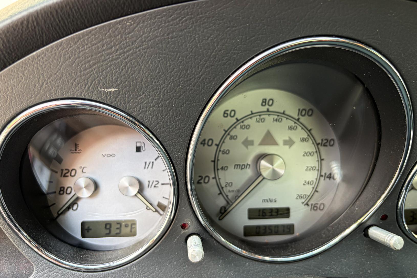 2004 Mercedes-Benz SLK320