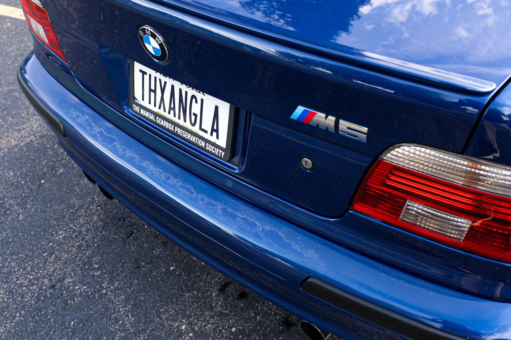 2002 BMW M5