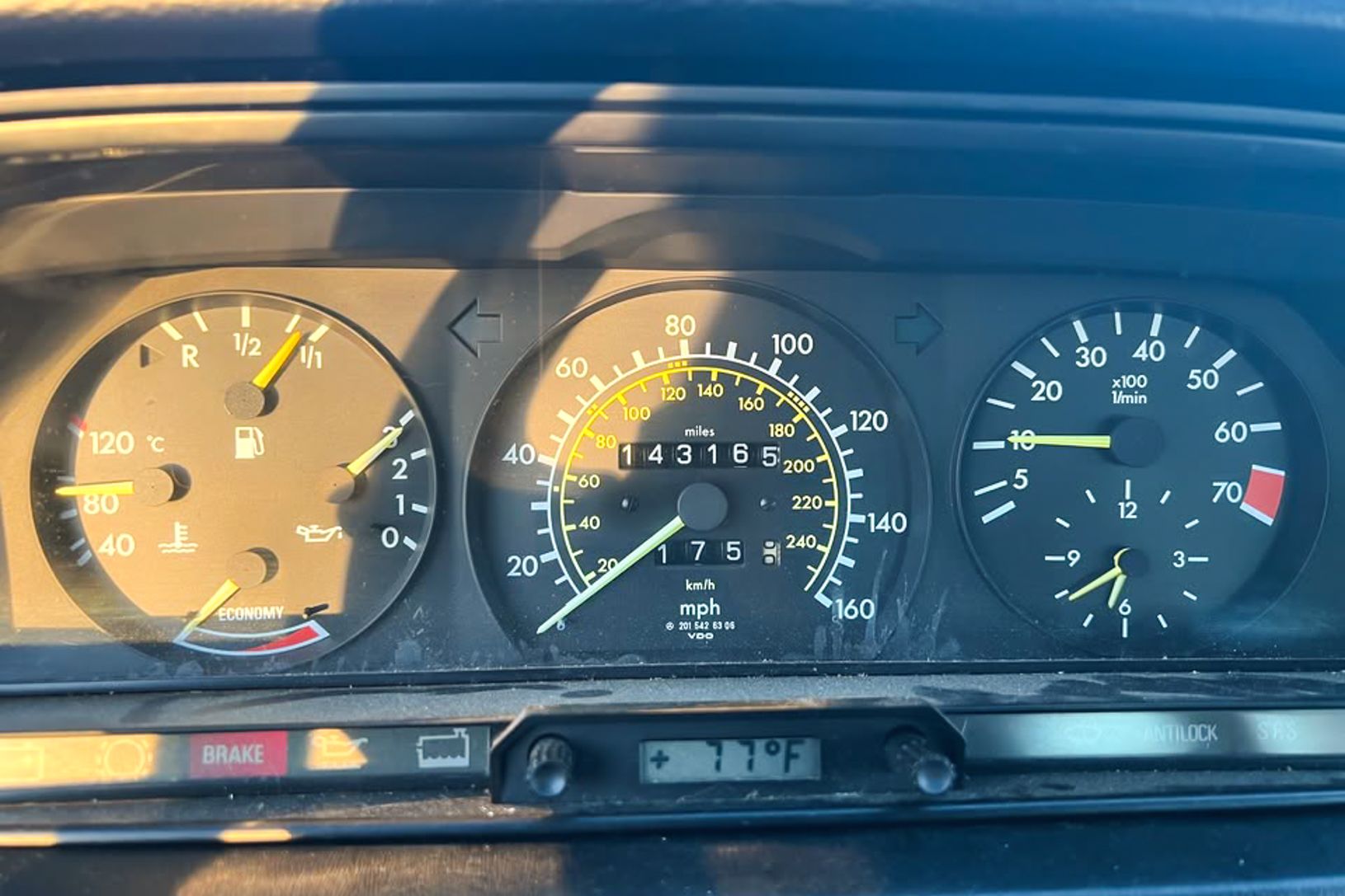 1986 Mercedes 190E 2.3-16V