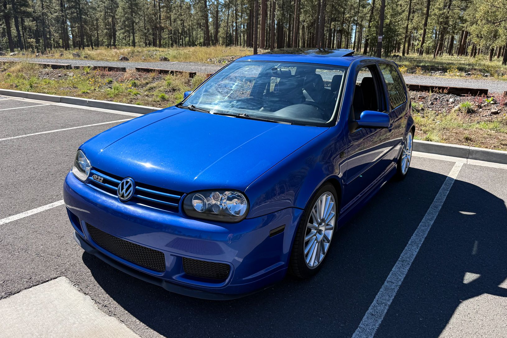 2004 VW Golf R32