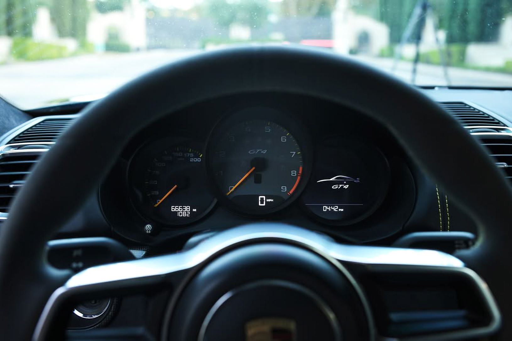 2016 Porsche Cayman GT4