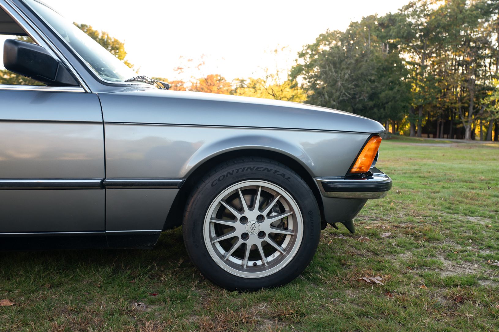 1982 BMW 323i 'M20B25 Swap'