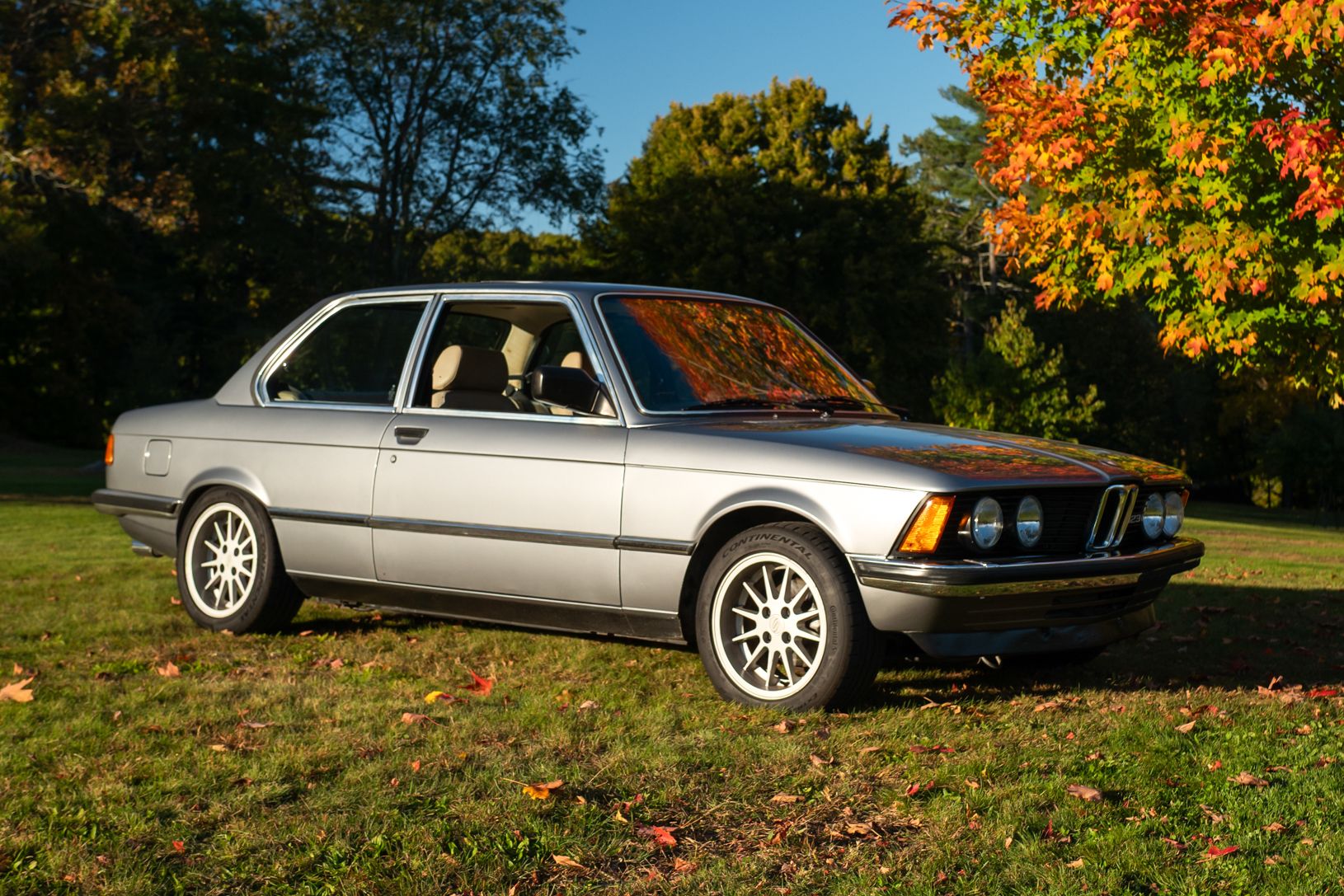 1982 BMW 323i 'M20B25 Swap'